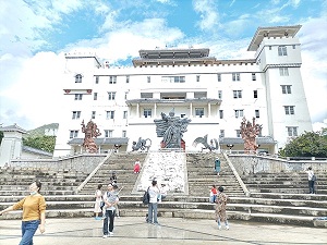 南詔行宮.jpg 南詔行宮.jpg